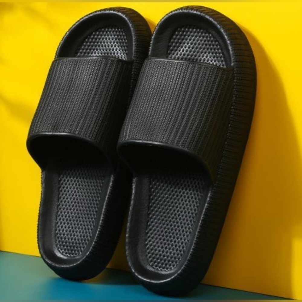 Black Lightweight Cloud Feel Slide Sandals